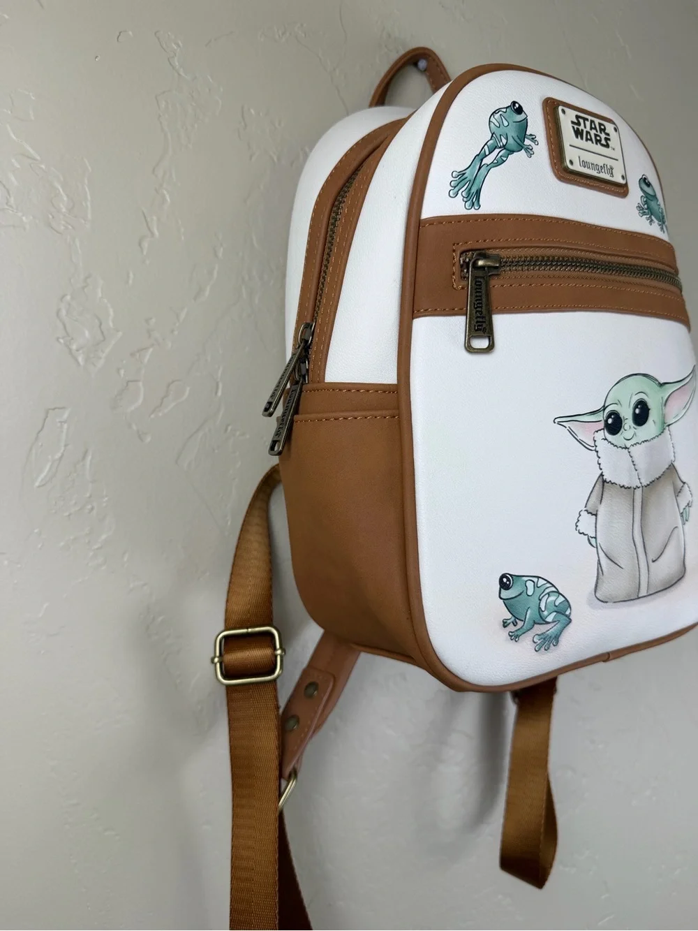 Loungefly Star Wars The Mandalorian The Child with Frogs Mini Backpack
